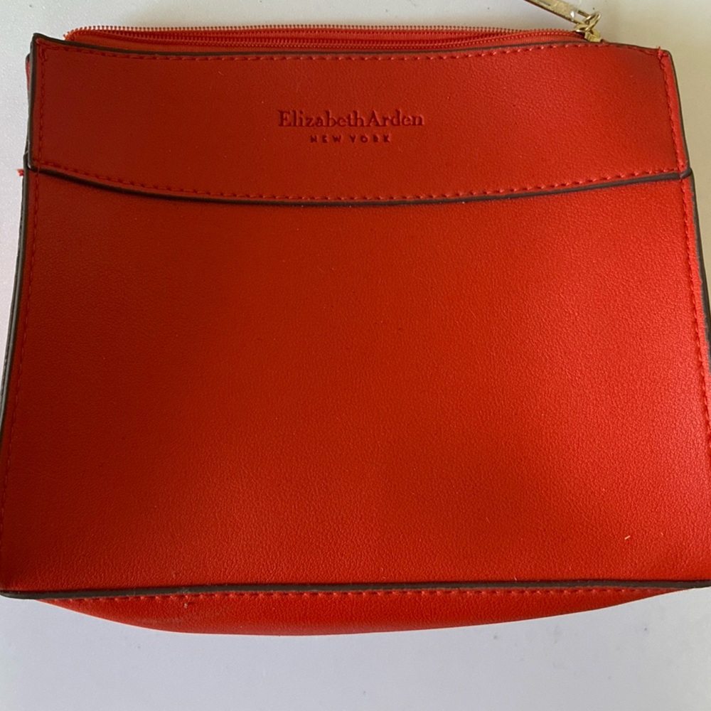 Elizabeth Arden-New York Red/Orange Small Cosmetic Bag Makeup Wallet Jewelry zip
